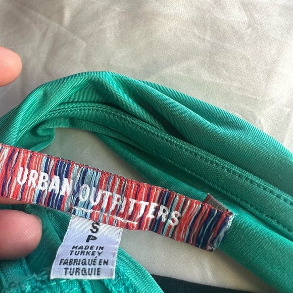 Urban outfitters tank top halter - Picture 2 of 2